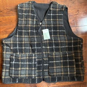 H&M Checkered vest